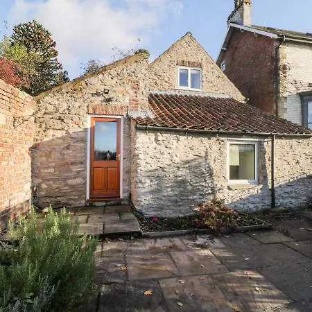 Holiday home Dovecote *
