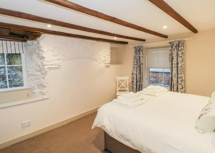 Holiday home Dovecote